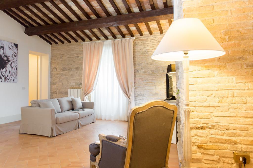 Palazzo Gentili Leilighet San Severino Marche Eksteriør bilde