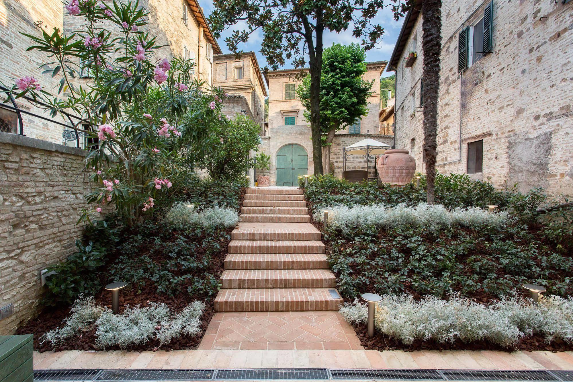 Palazzo Gentili Leilighet San Severino Marche Eksteriør bilde